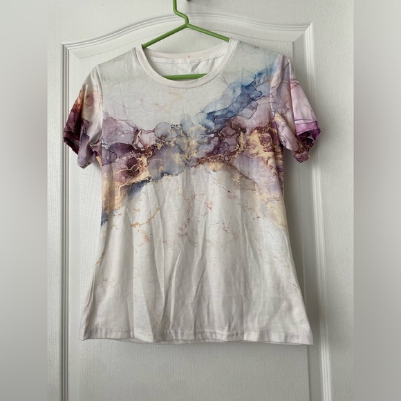 2 for 1! Marble print short sleeve shirts. Size small. - Picture 2 of 11